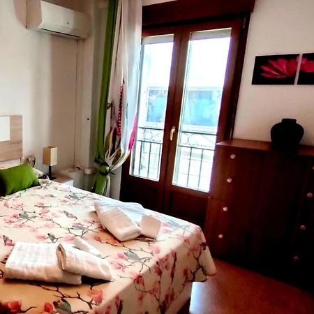 Apartamento En Zona De Ocio Casco Antiguo Аликанте Экстерьер фото
