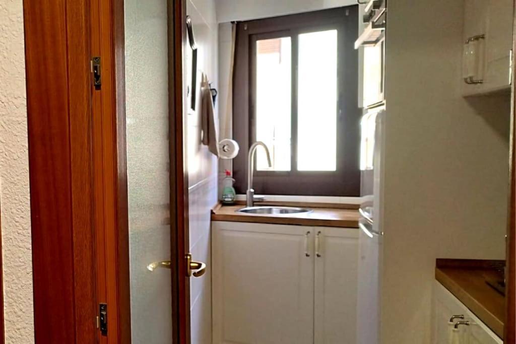 Apartamento En Zona De Ocio Casco Antiguo Аликанте Экстерьер фото