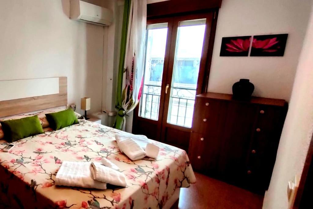Apartamento En Zona De Ocio Casco Antiguo Аликанте Экстерьер фото